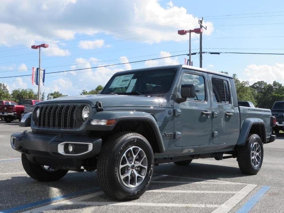 new 2024 Jeep Gladiator car, priced at $46,150