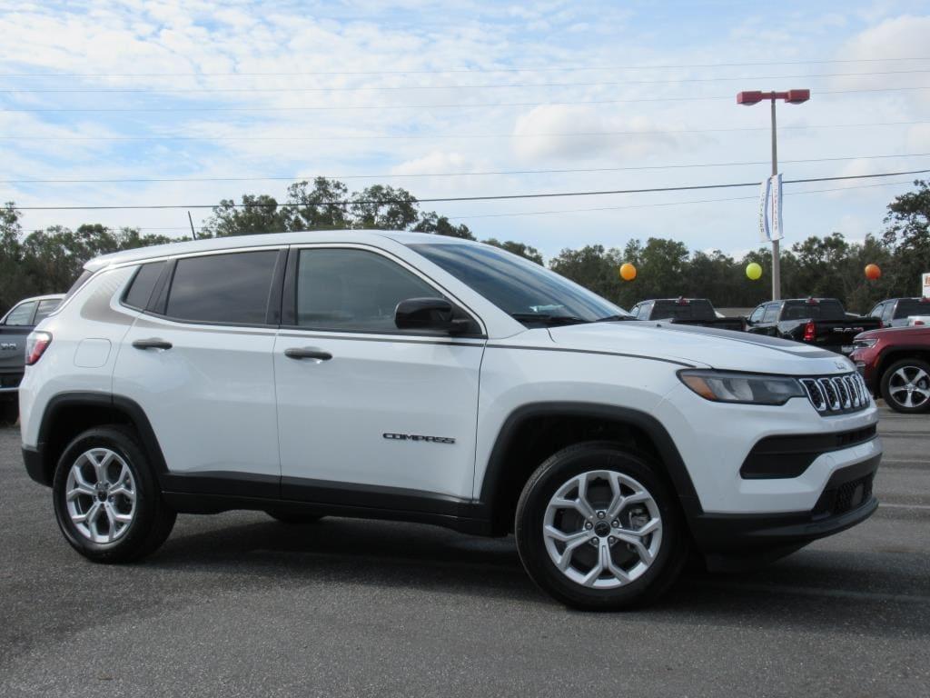 new 2025 Jeep Compass car, priced at $25,990