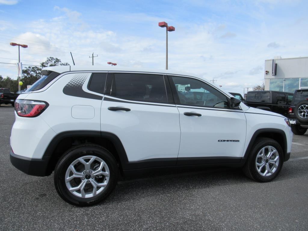 new 2025 Jeep Compass car, priced at $25,990