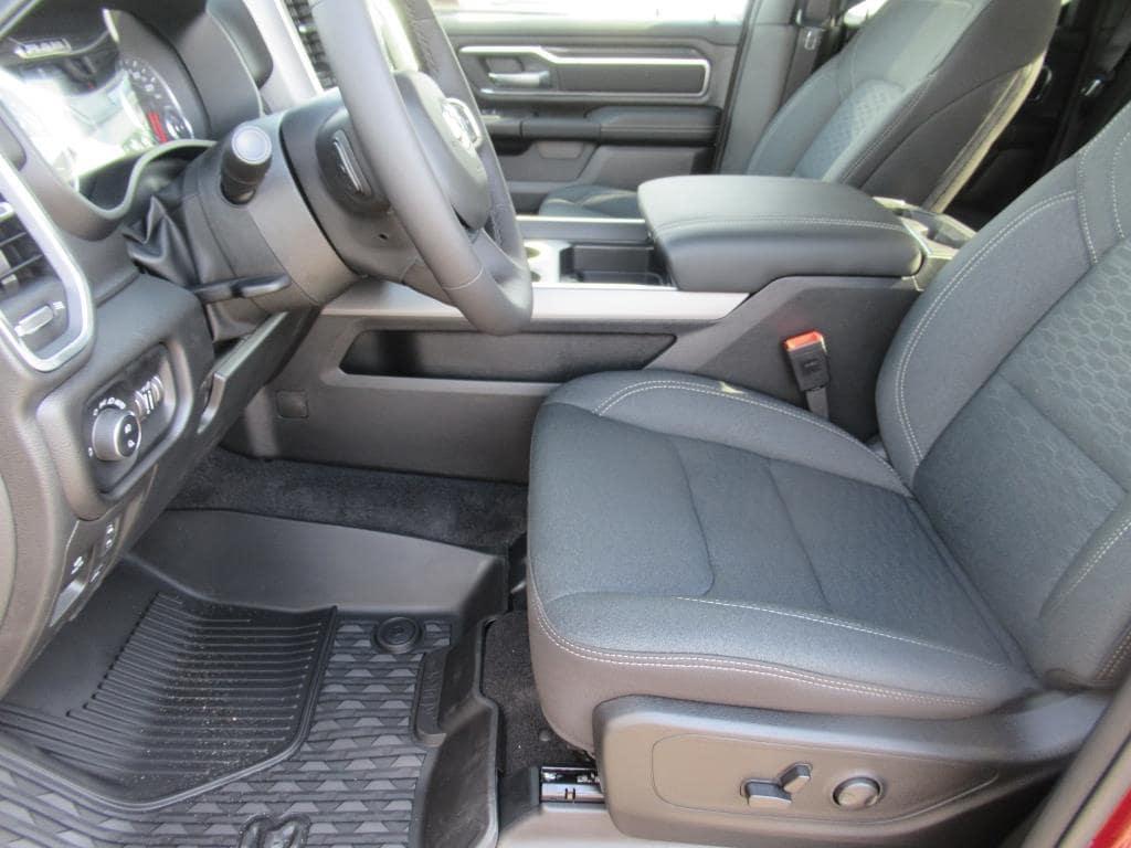 new 2025 Ram 1500 car, priced at $47,659