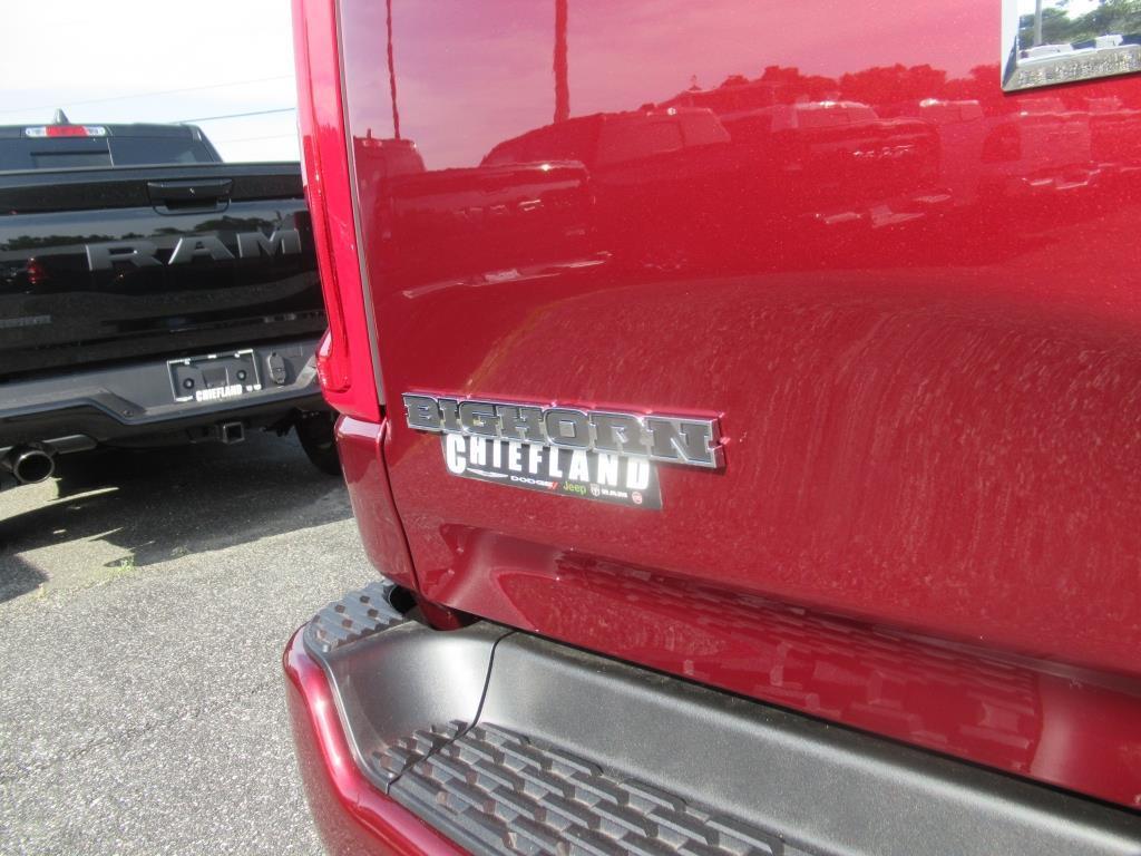 new 2025 Ram 1500 car, priced at $47,659