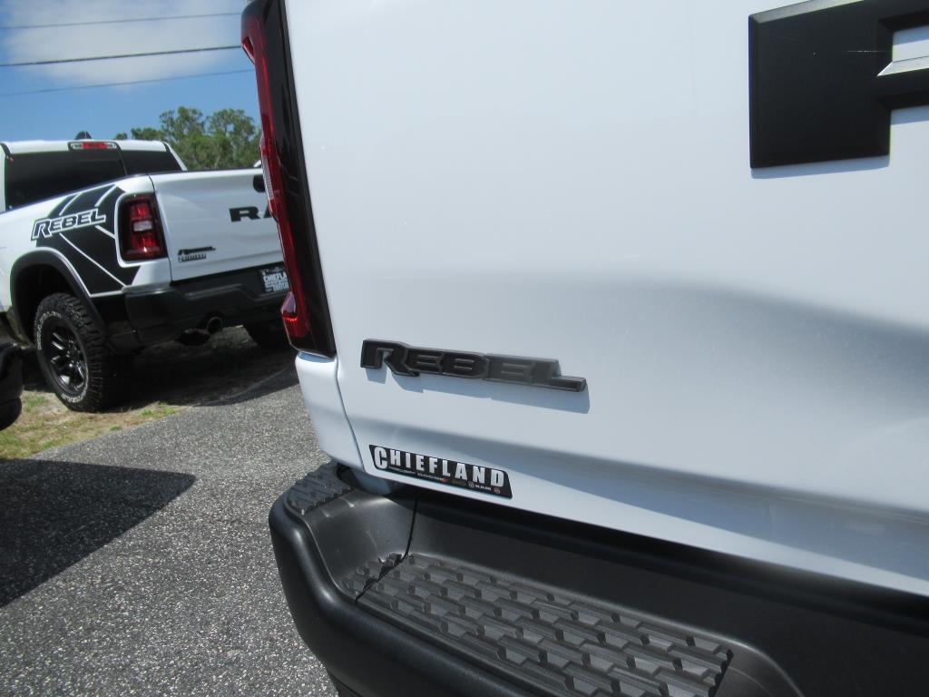 new 2025 Ram 1500 car, priced at $62,949