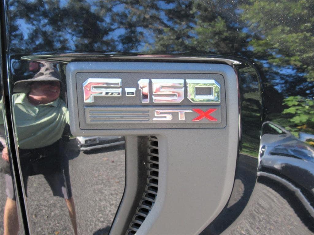 used 2021 Ford F-150 car, priced at $30,995