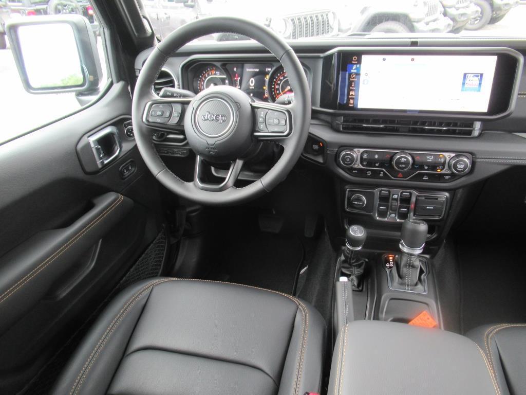 new 2025 Jeep Gladiator car, priced at $44,712