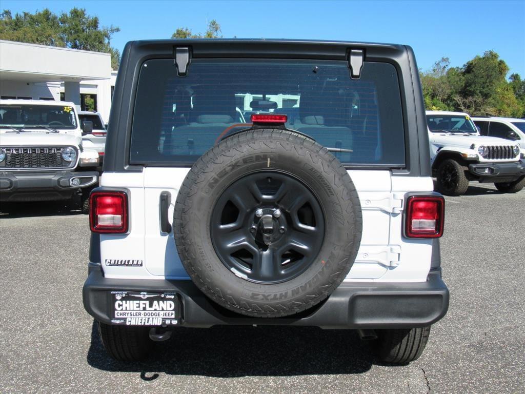 new 2026 Jeep Wrangler car, priced at $35,455