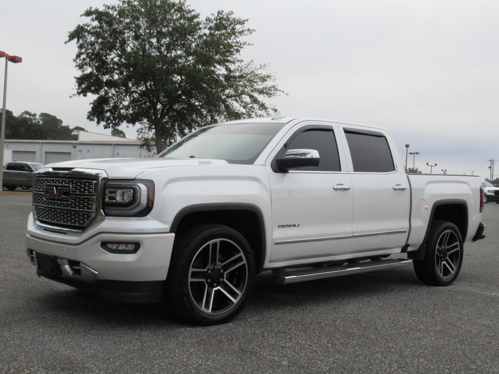 used 2017 GMC Sierra 1500 car, priced at $29,687