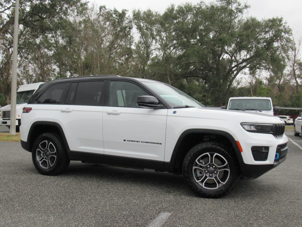 used 2022 Jeep Grand Cherokee 4xe car, priced at $38,495