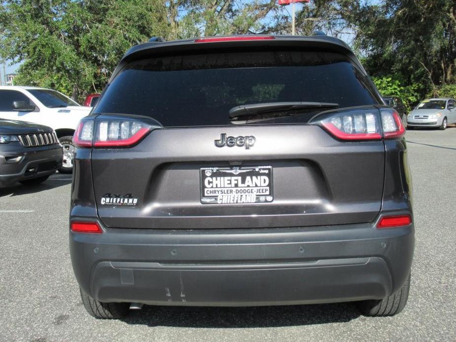 used 2023 Jeep Cherokee car, priced at $25,595