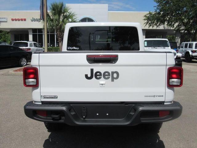 new 2025 Jeep Gladiator car, priced at $44,682