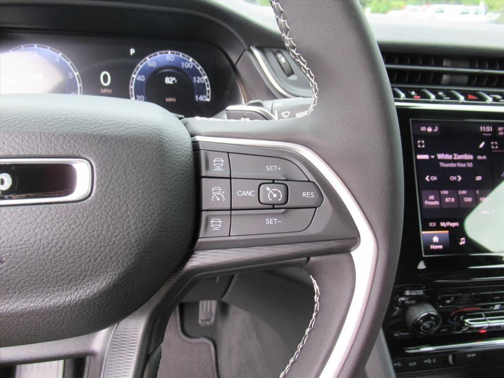 new 2025 Jeep Grand Cherokee L car, priced at $42,015