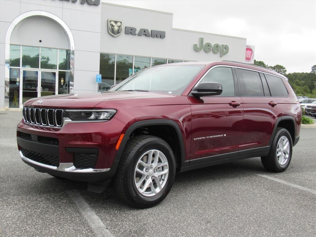 new 2025 Jeep Grand Cherokee L car, priced at $42,015