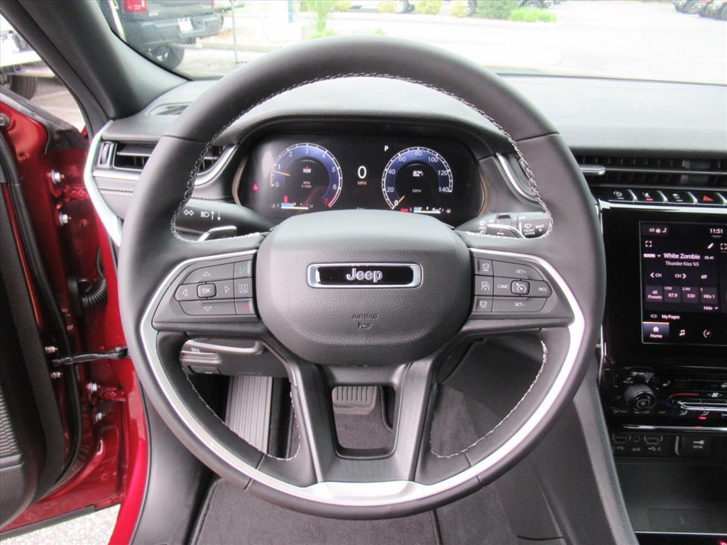 new 2025 Jeep Grand Cherokee L car, priced at $42,015