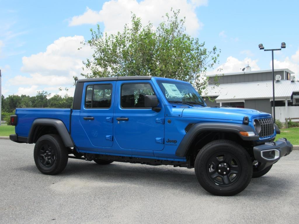 new 2024 Jeep Gladiator car, priced at $37,373