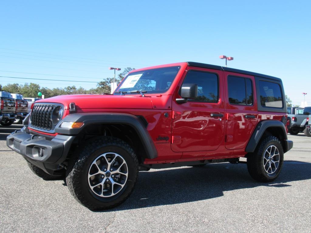 new 2025 Jeep Wrangler car, priced at $40,670