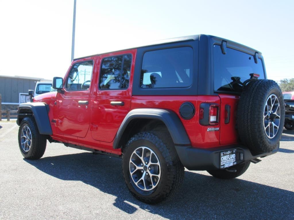 new 2025 Jeep Wrangler car, priced at $40,670