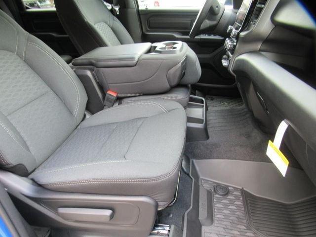 new 2025 Ram 1500 car, priced at $47,706