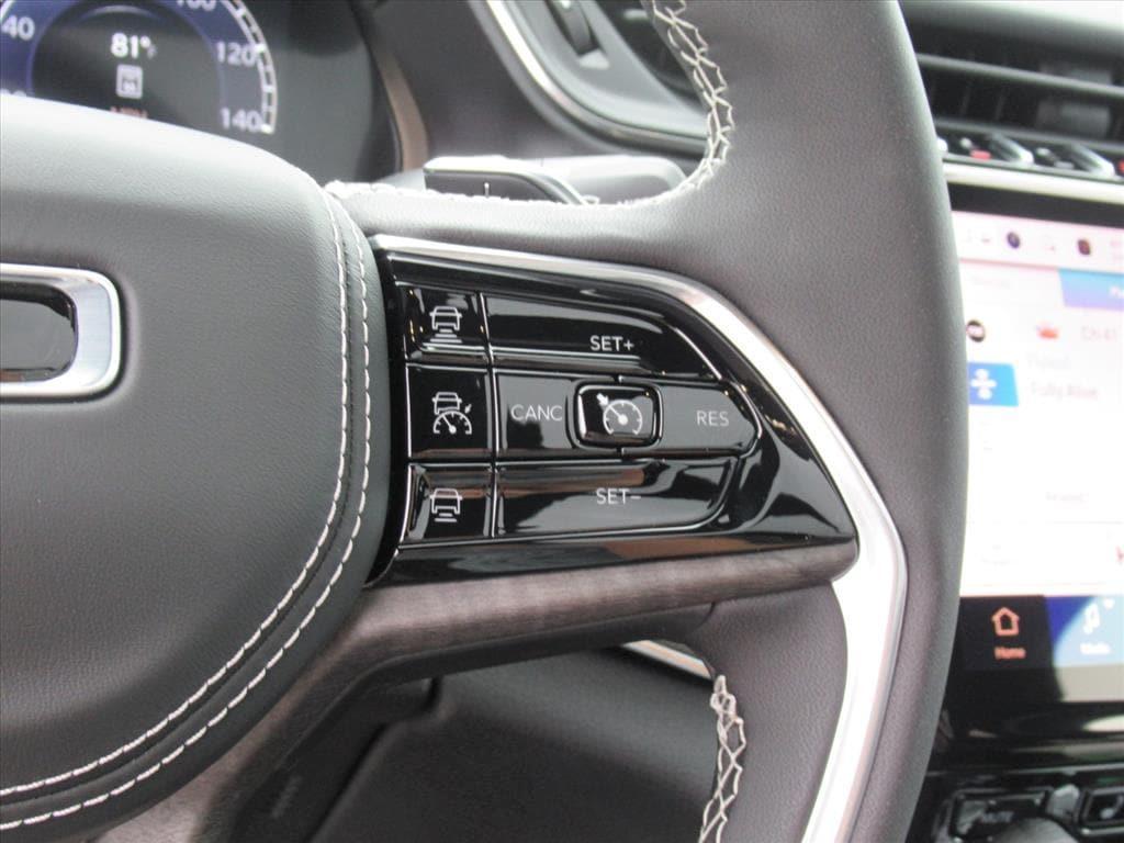 new 2025 Jeep Grand Cherokee L car, priced at $54,417