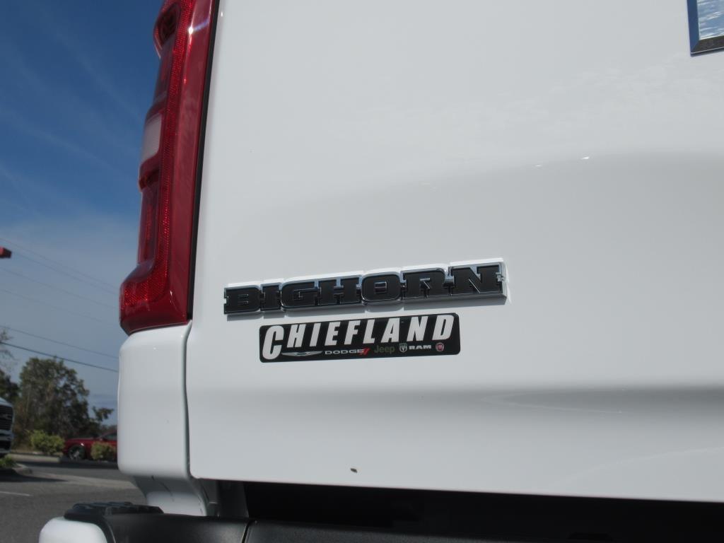 new 2025 Ram 1500 car, priced at $47,385