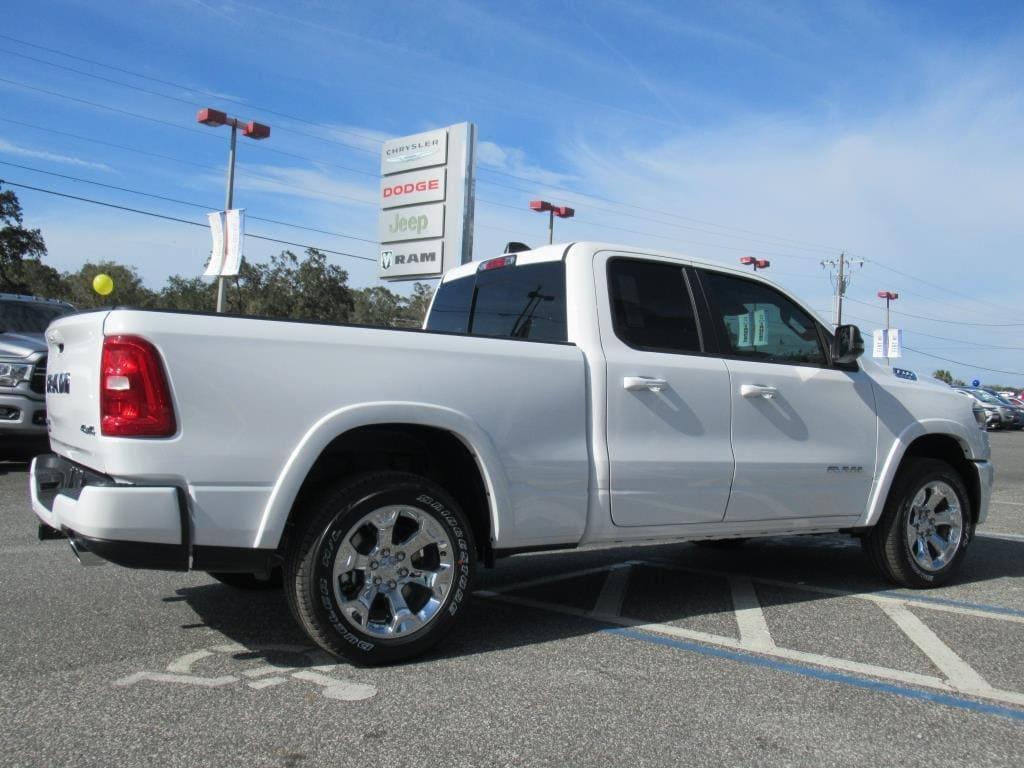 new 2025 Ram 1500 car, priced at $47,385