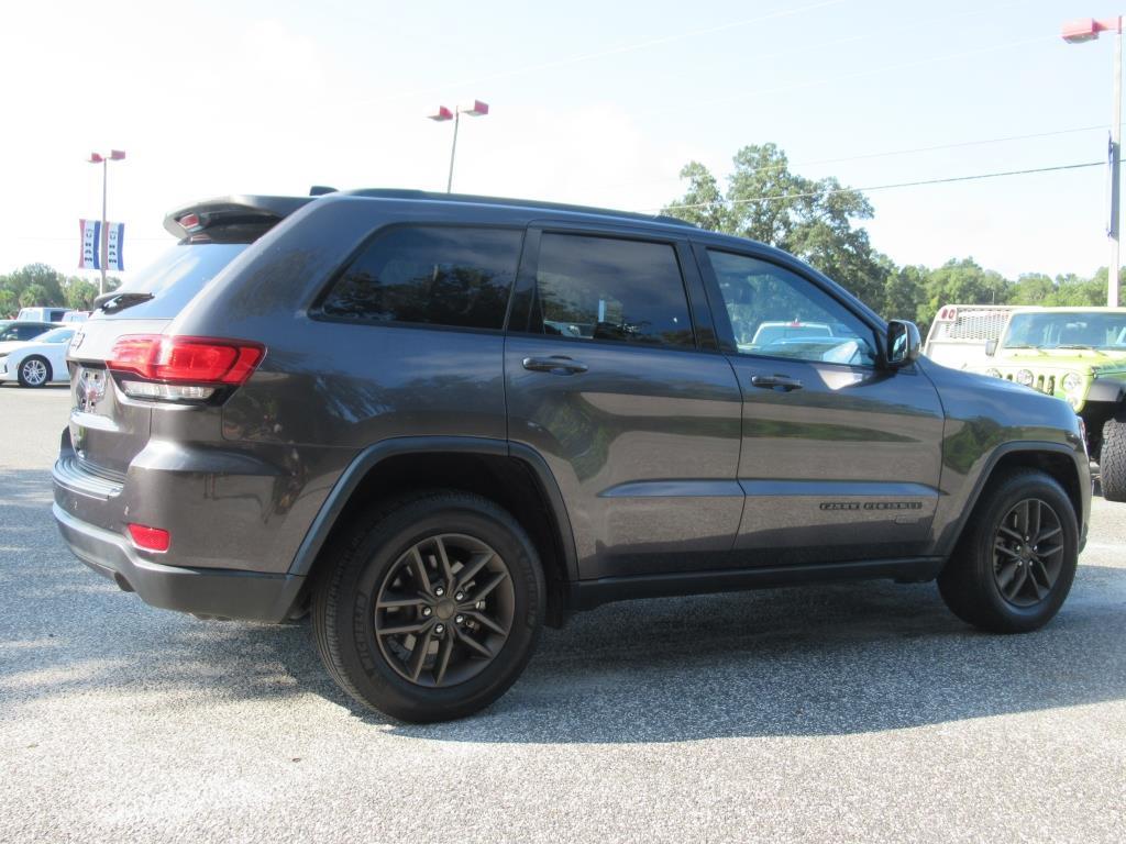 used 2016 Jeep Grand Cherokee car, priced at $17,487