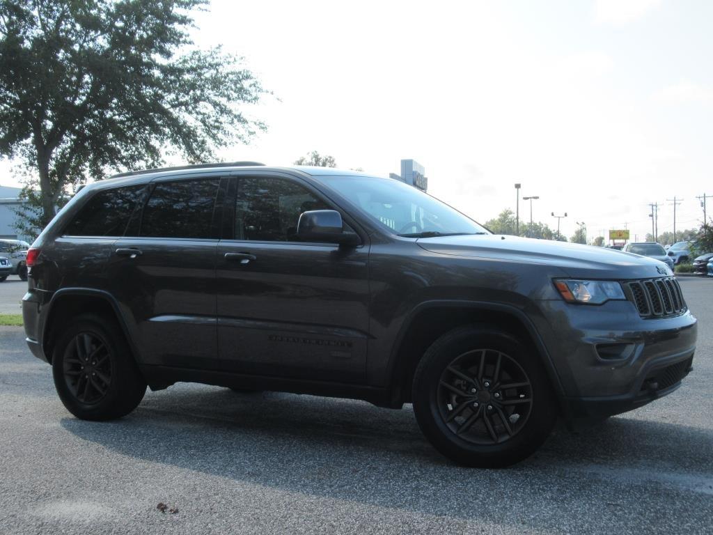 used 2016 Jeep Grand Cherokee car, priced at $17,487