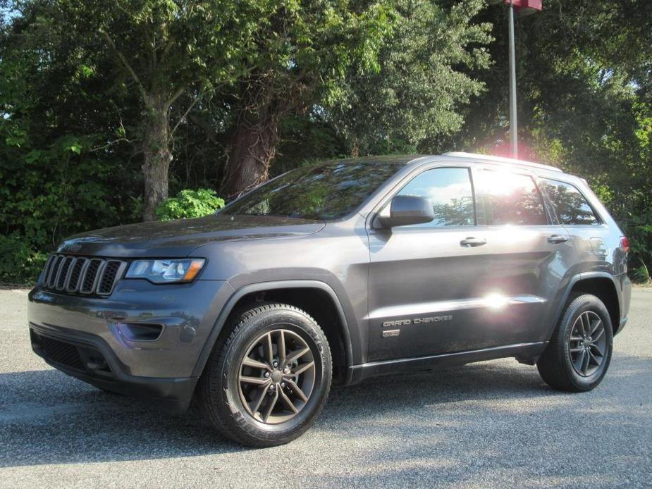 used 2016 Jeep Grand Cherokee car, priced at $17,487