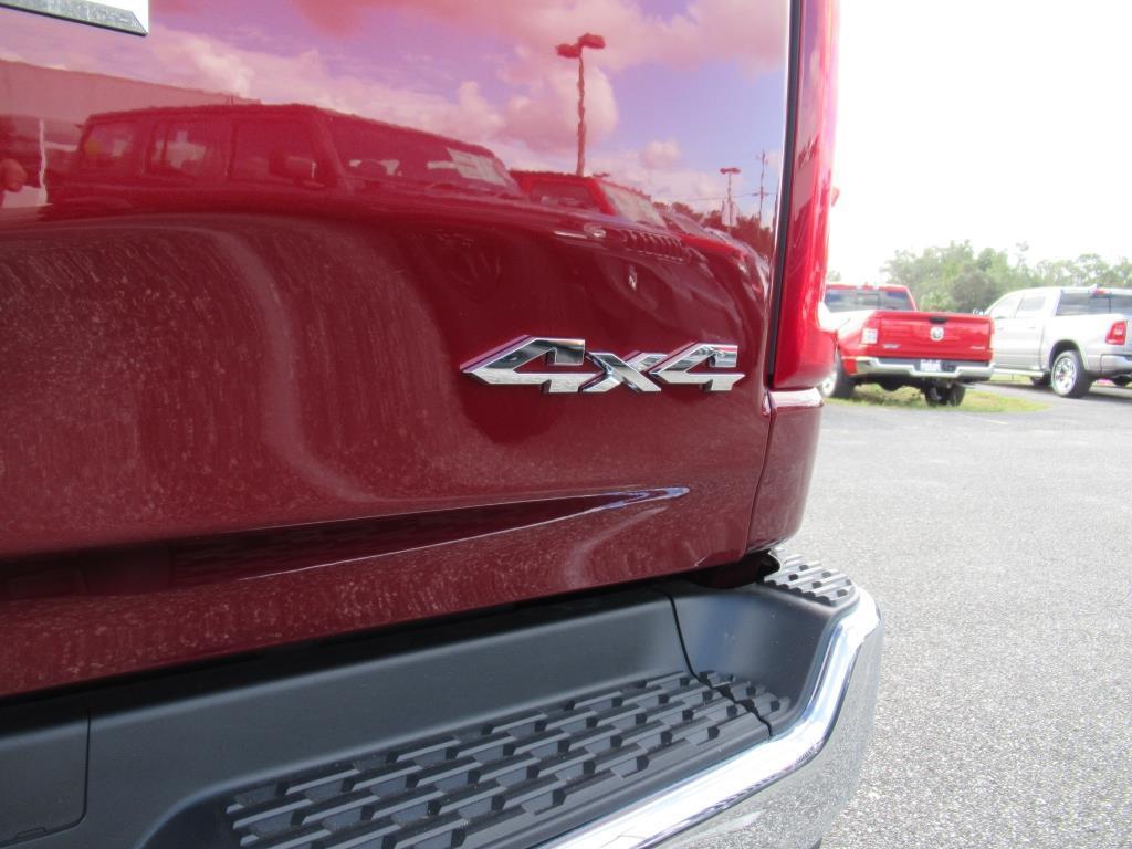 new 2025 Ram 1500 car, priced at $47,340