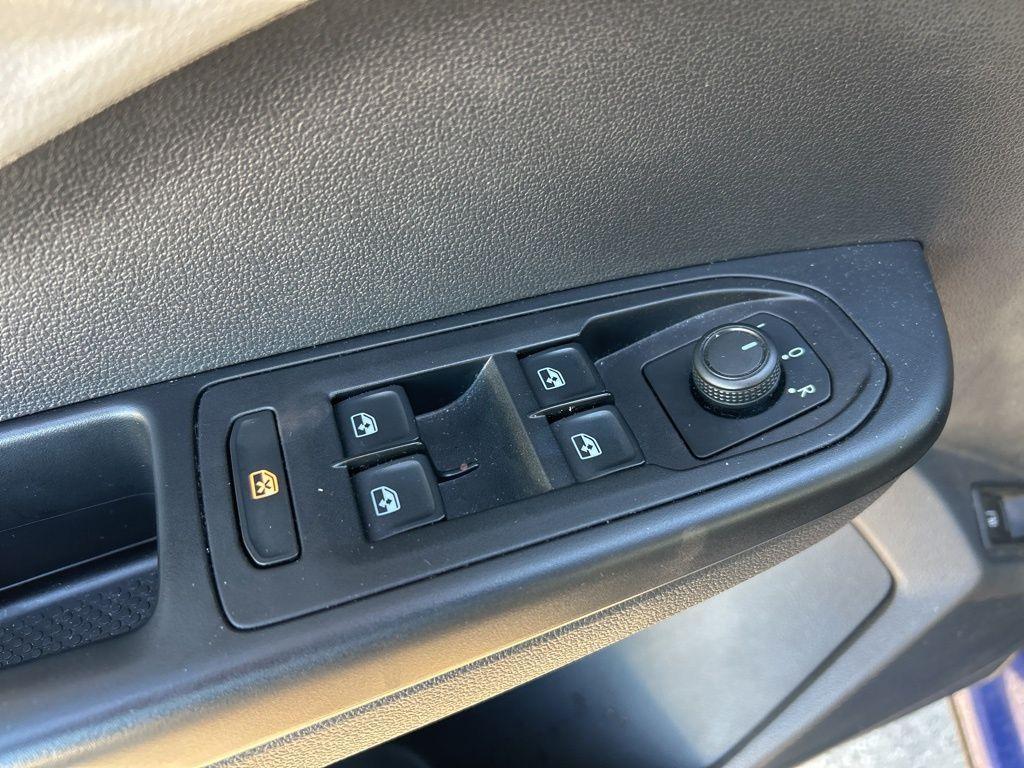 used 2022 Volkswagen Taos car, priced at $15,595