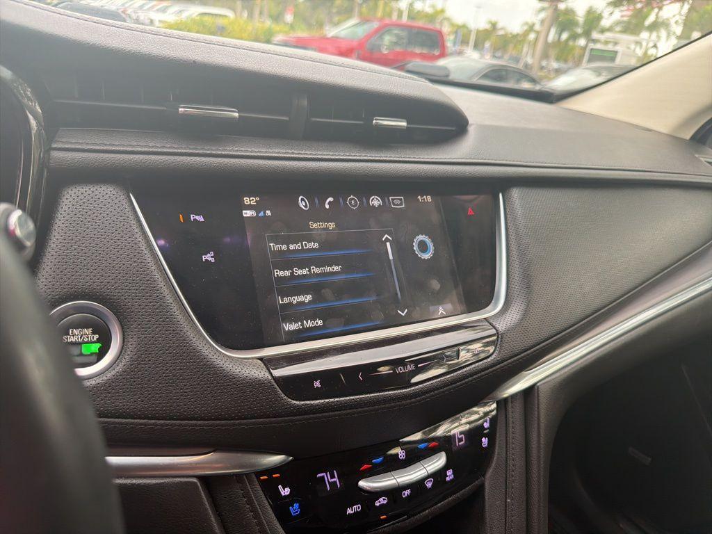 used 2018 Cadillac XT5 car, priced at $15,889