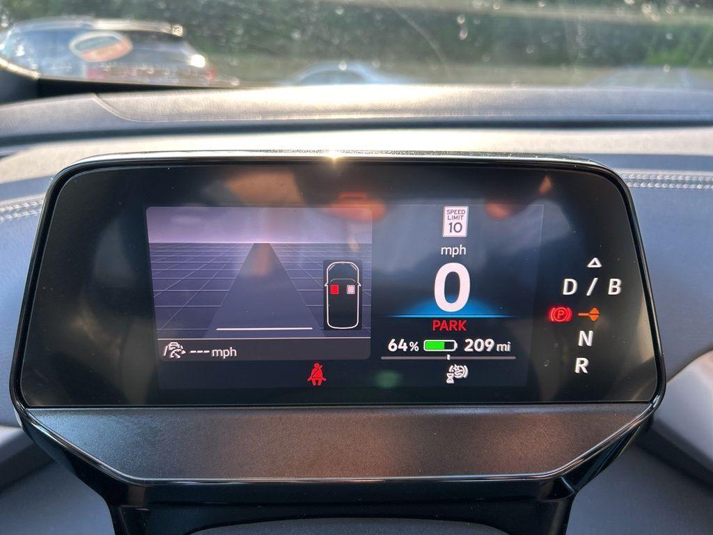 used 2025 Volkswagen ID.4 car, priced at $30,595