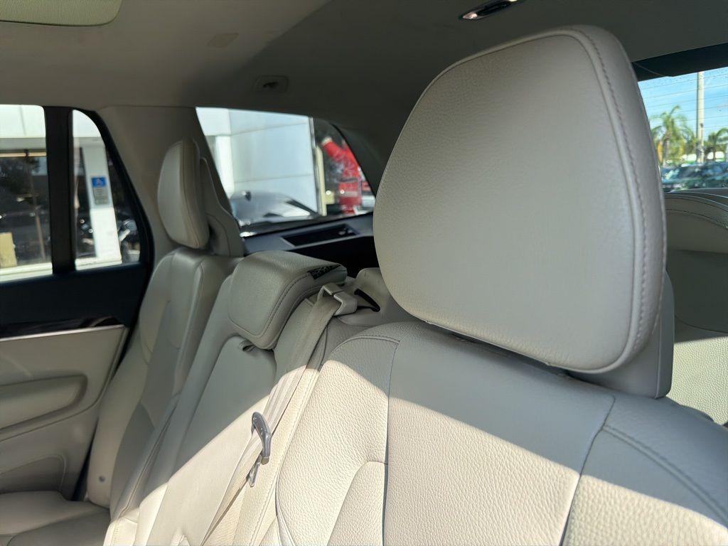 used 2019 Volvo XC90 car, priced at $16,236
