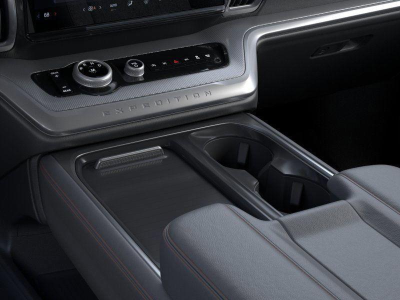 new 2025 Ford Expedition car, priced at $61,495