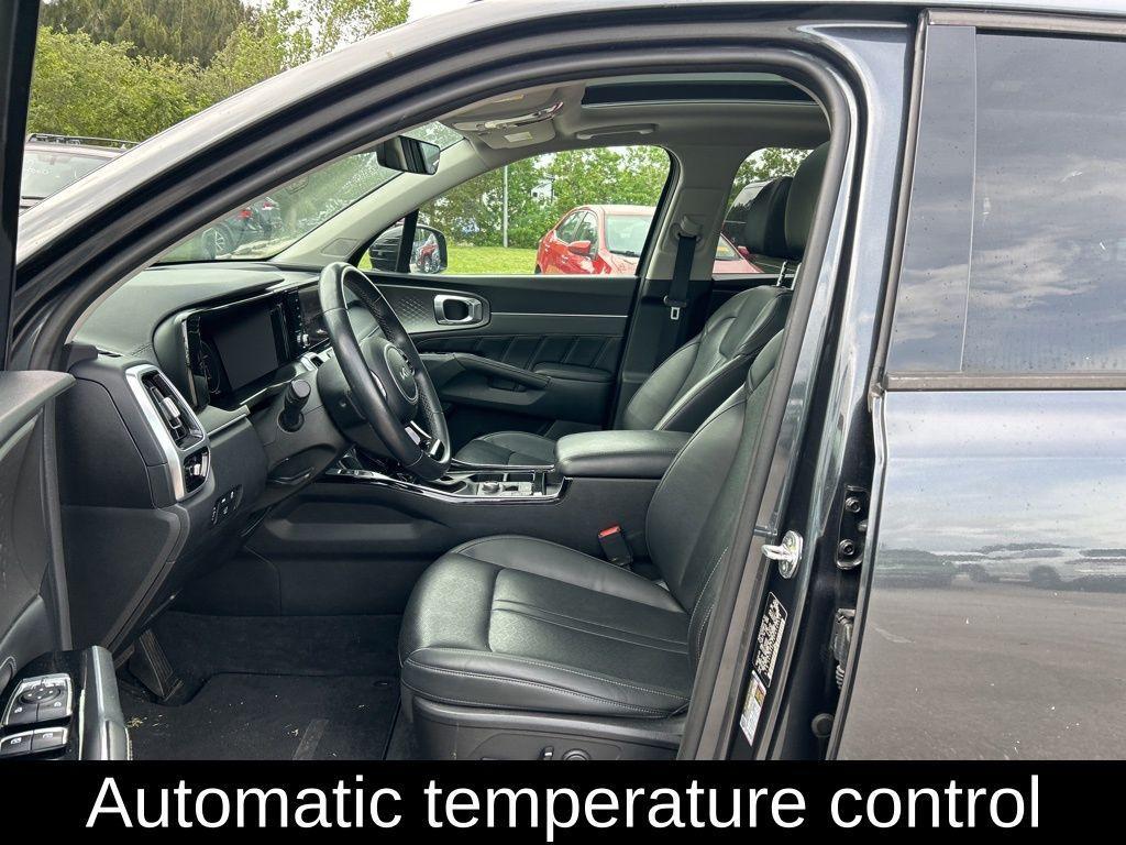 used 2023 Kia Sorento car, priced at $24,995
