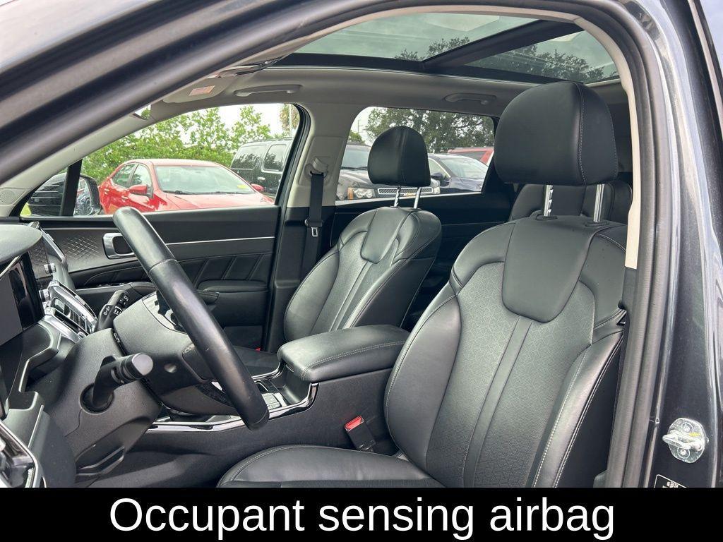 used 2023 Kia Sorento car, priced at $24,995