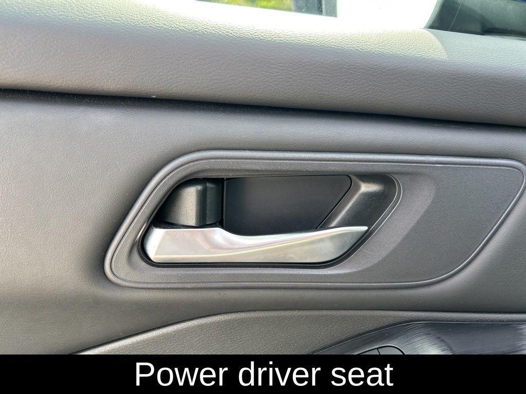 used 2024 Nissan Rogue car, priced at $18,595