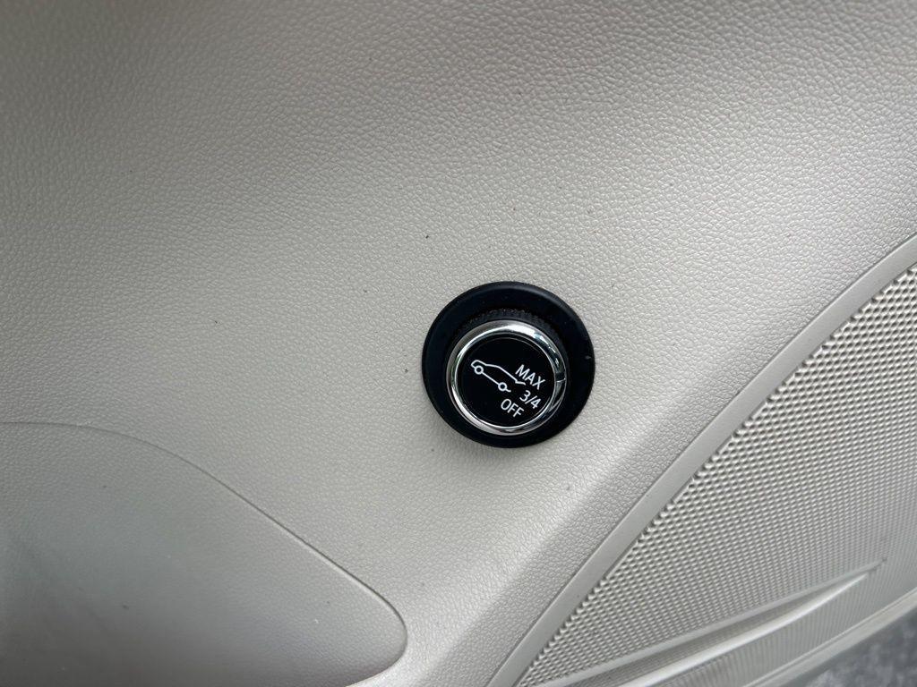 used 2023 Buick Envision car, priced at $19,597