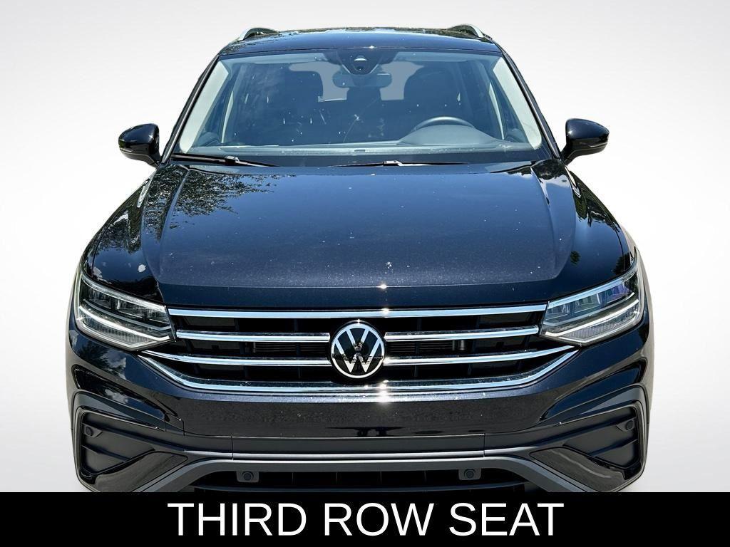 used 2024 Volkswagen Tiguan car, priced at $27,606