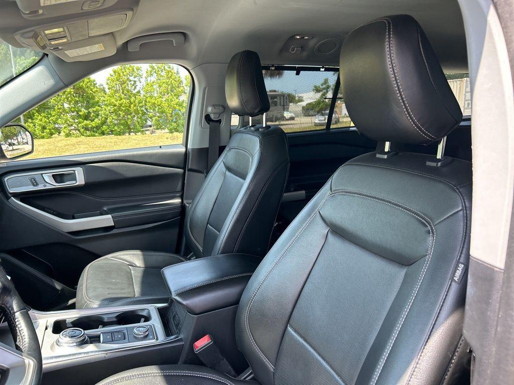 used 2022 Ford Explorer car, priced at $27,997