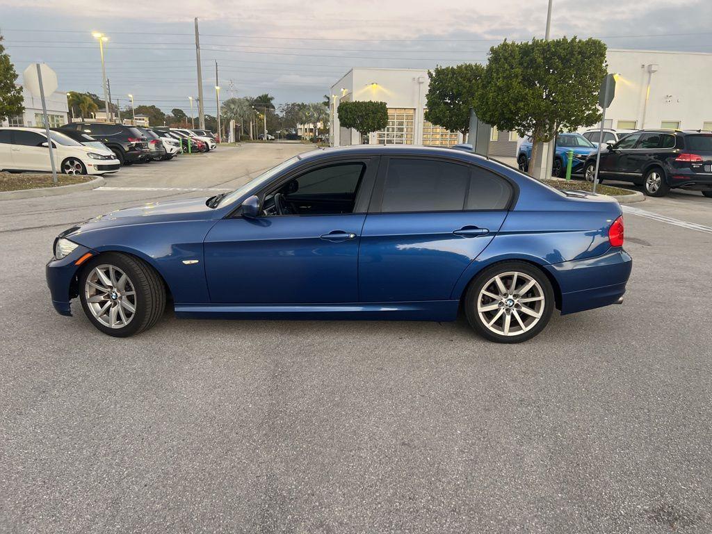 used 2011 BMW 328 car, priced at $2,999