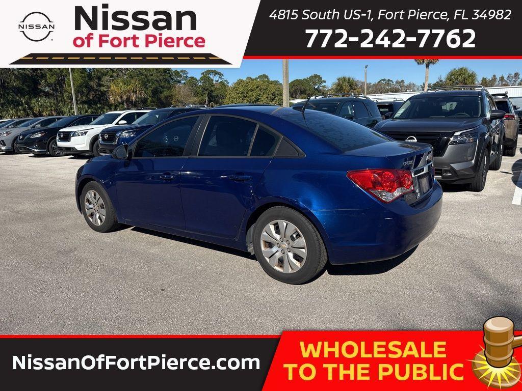 used 2013 Chevrolet Cruze car, priced at $2,995