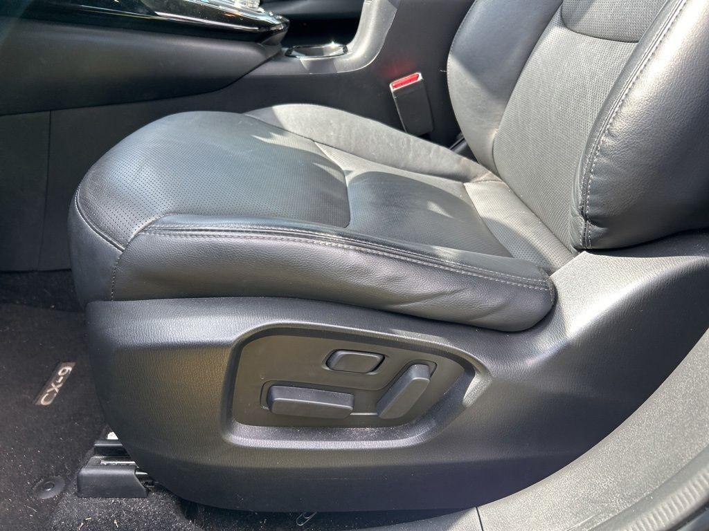 used 2022 Mazda CX-9 car, priced at $24,995