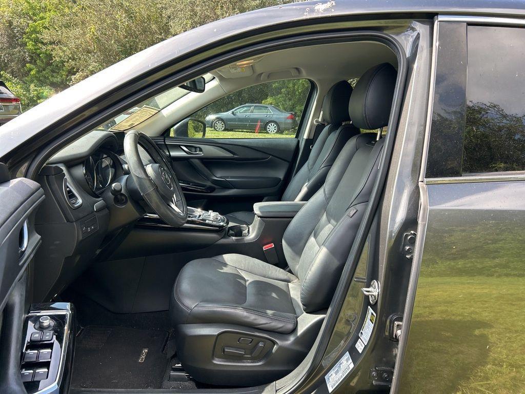 used 2022 Mazda CX-9 car, priced at $24,995