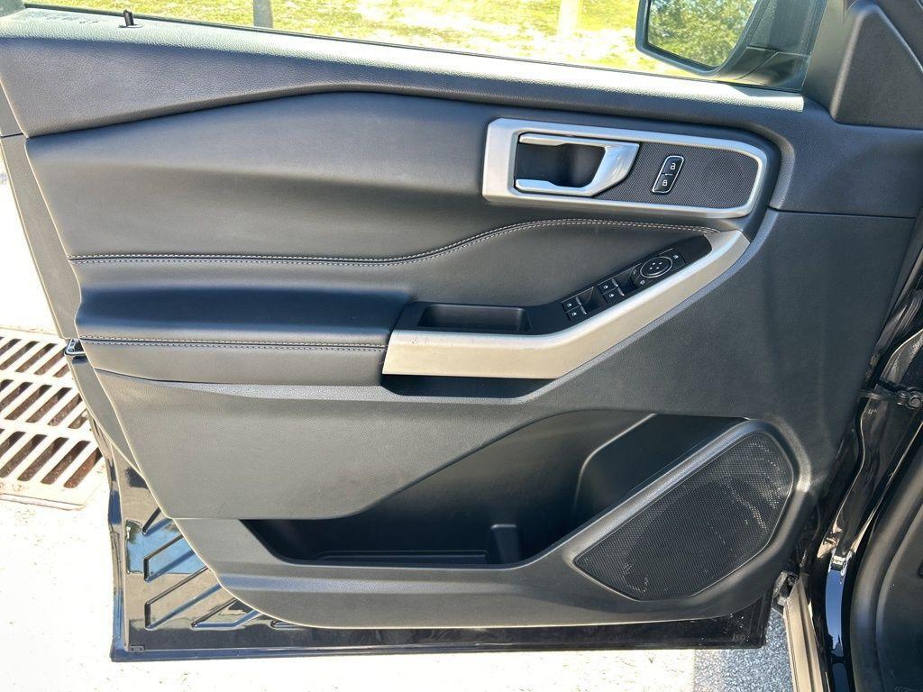 used 2023 Ford Explorer car, priced at $25,997