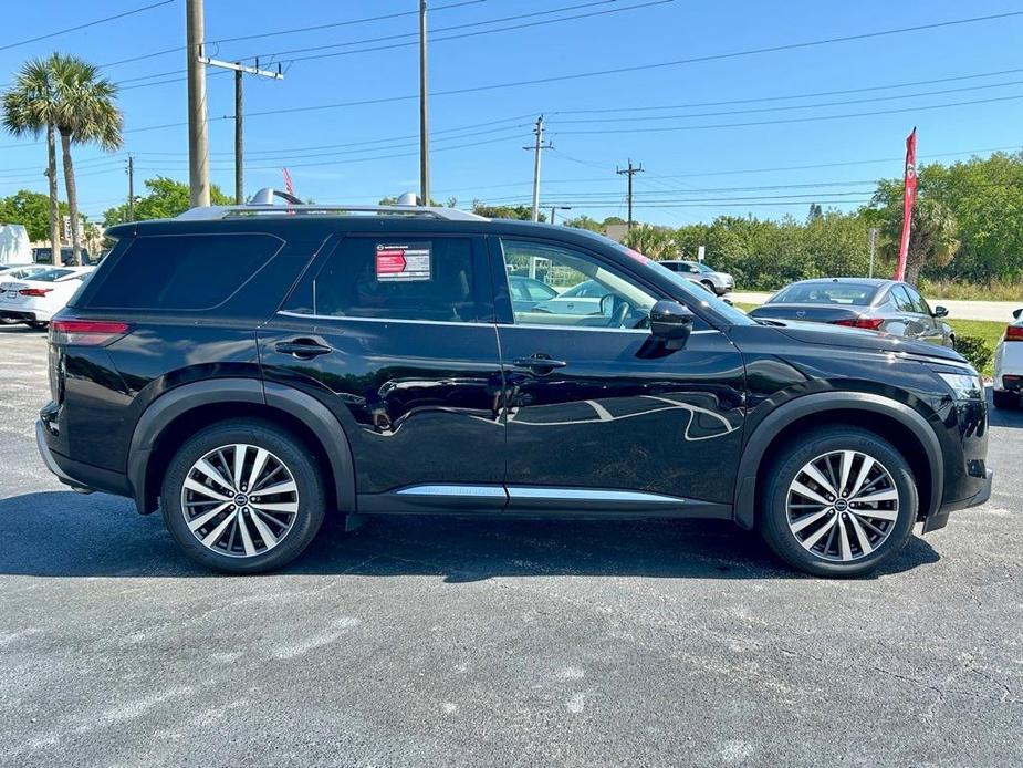 used 2022 Nissan Pathfinder car, priced at $38,684