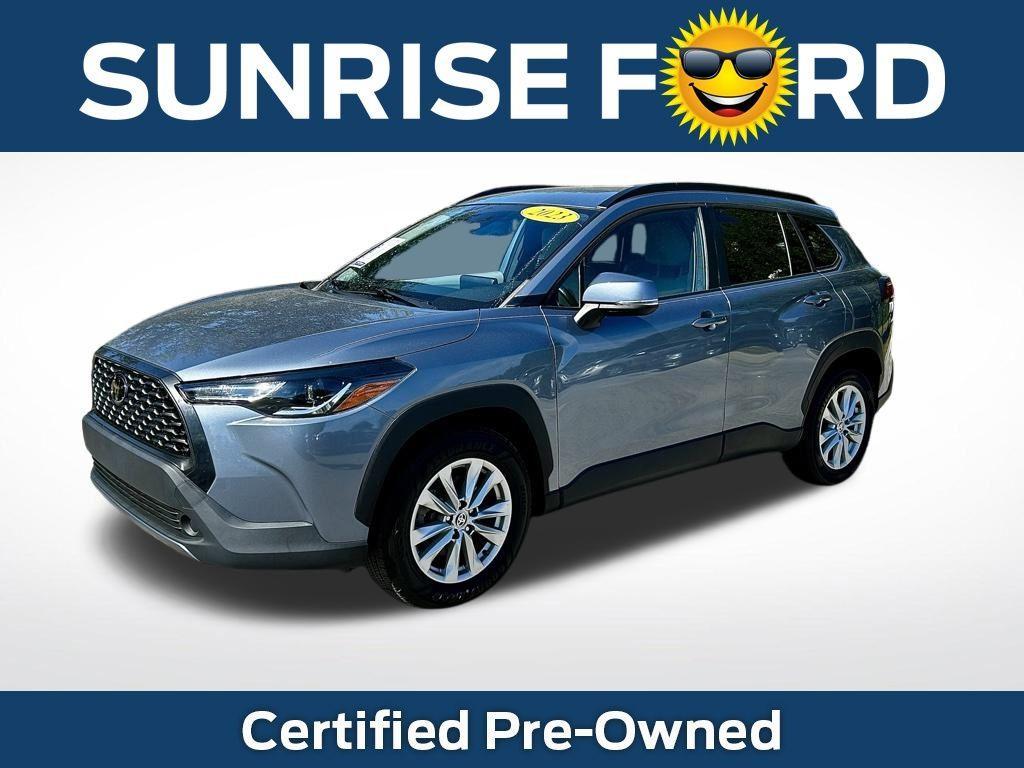 used 2023 Toyota Corolla Cross car, priced at $17,997