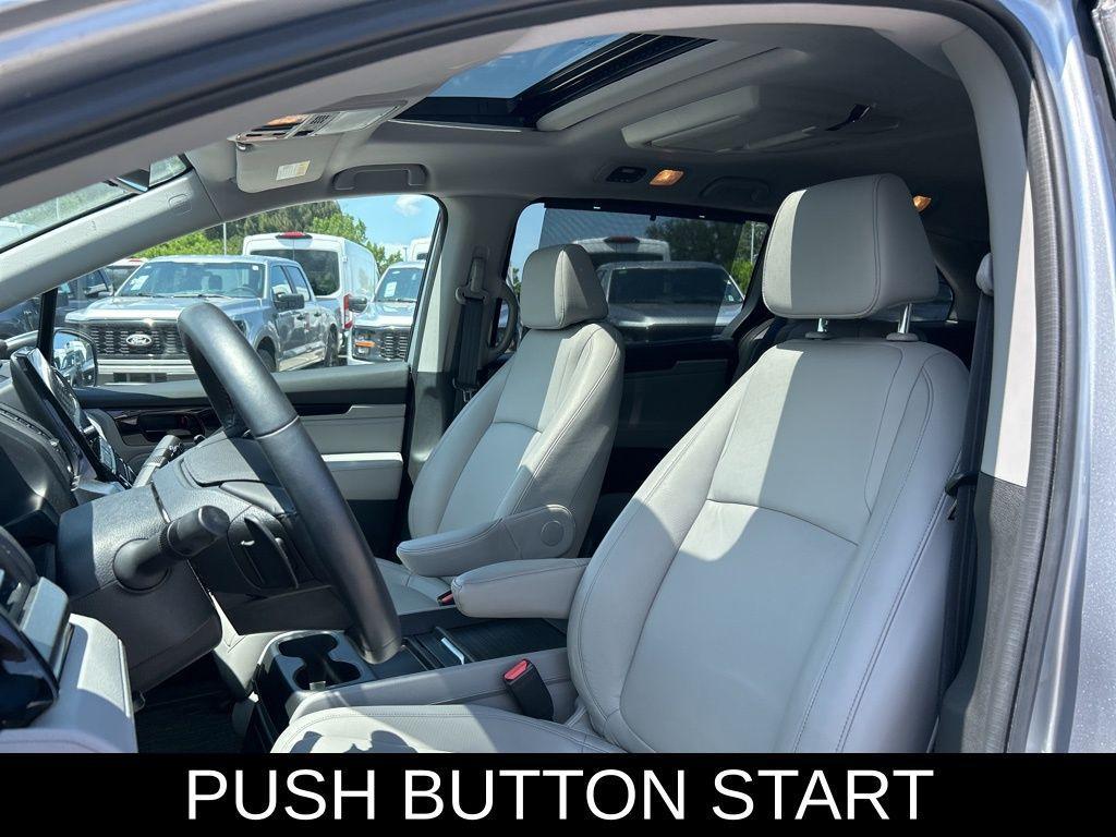 used 2023 Honda Odyssey car, priced at $33,677