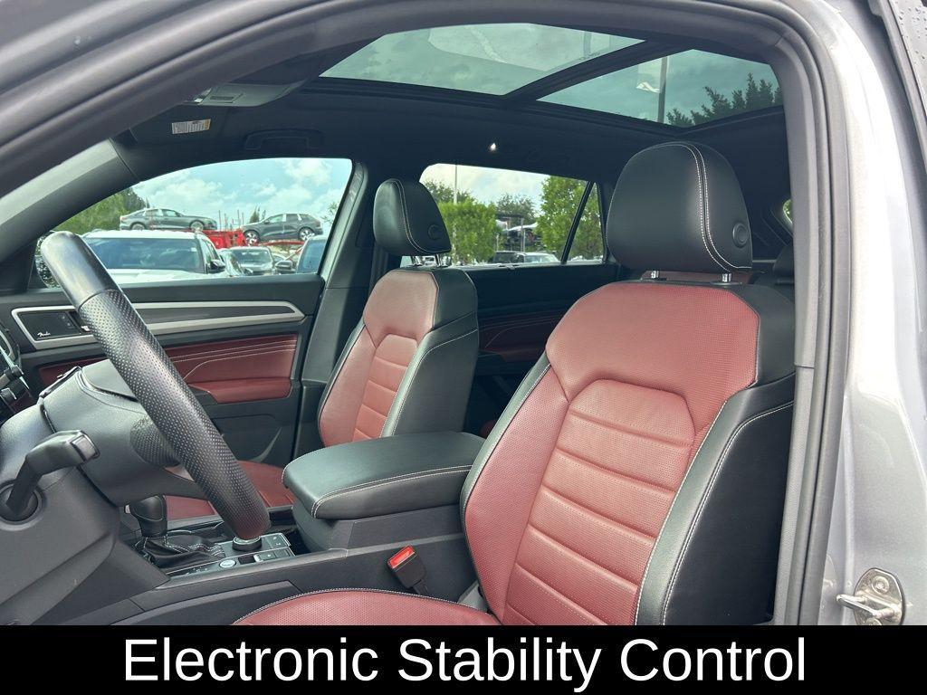 used 2022 Volkswagen Atlas Cross Sport car, priced at $27,995