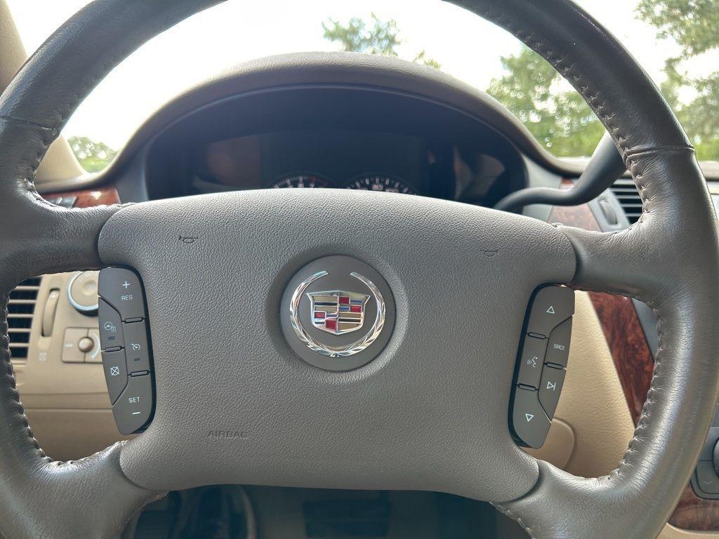 used 2006 Cadillac DTS car, priced at $3,344