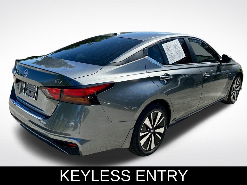 used 2022 Nissan Altima car, priced at $15,495