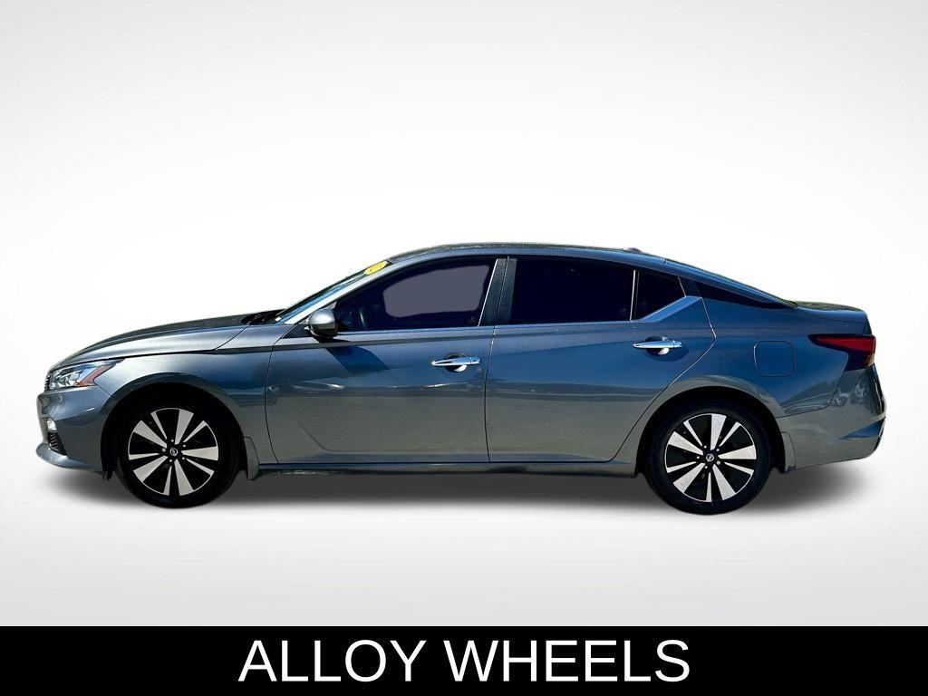 used 2022 Nissan Altima car, priced at $15,495
